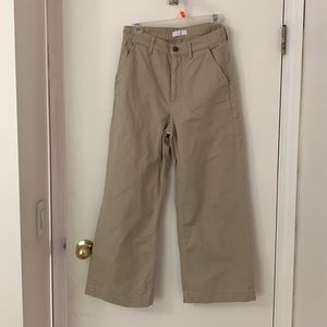 CROPPED TWILL WIDE LEG PANT. Oak + Fort. Size 28. Beige